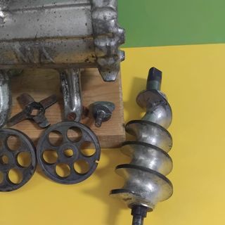 Picadora Carne Manual Antigua ELMA 12