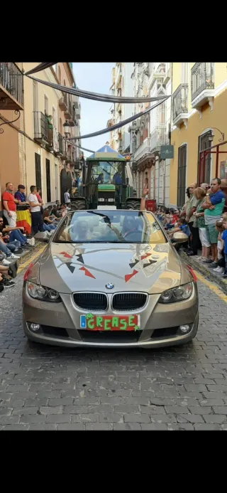 Coche descapotable eventos bodas , comuniones etc