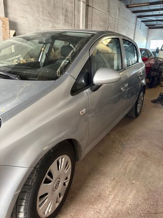 OPEL CORSA 2010