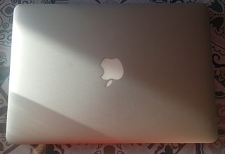 MacBook Air 13 2015 in ottime condizioni A1466