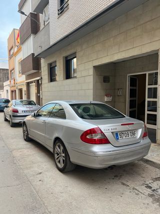 Mercedes-Benz CLK 2005