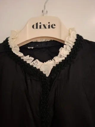 Jubón traje regional negro y blanco