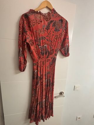 Vestido estampado floral rojo