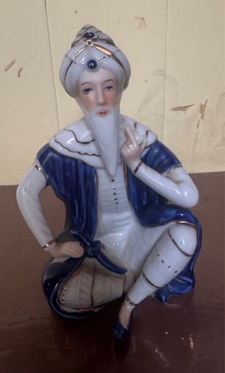 Lotto Oggetti Vari Figurini Porcellana