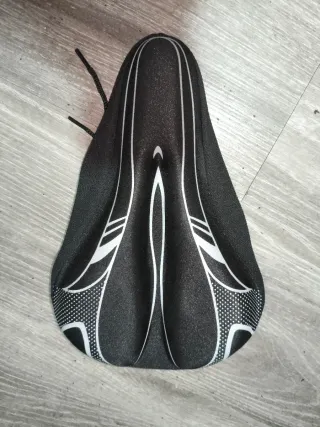 Pack Ciclismo: Sillín, Bolsillo y Velocímetro