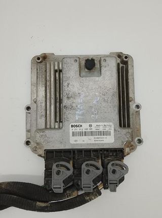 1191 centralita motor 0281014208 renault trafic -