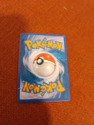 Carta Pokémon Umbreon VMAX 215/203