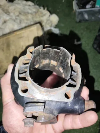 Cilindro TOP Negro minarelli