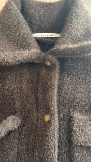 Cazadora efecto pelo marrón topo