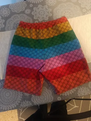 Bermudas Gucci Arcoíris Talla L