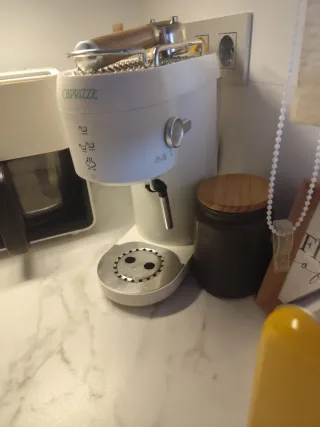 Cafetera Caprizze Semiautomática Blanca