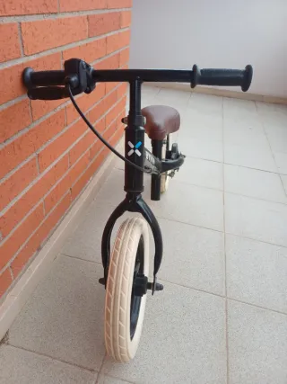 Bicicleta de equilibrio B'TWIN