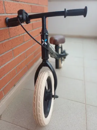 Bicicleta de equilibrio B'TWIN