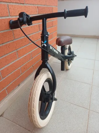 Bicicleta de equilibrio B'TWIN
