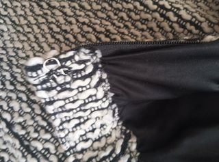 Falda tejida blanco y negro