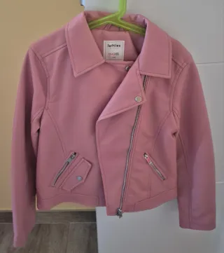Chaqueta niña rosa 11-12 años, 7 euros cada una