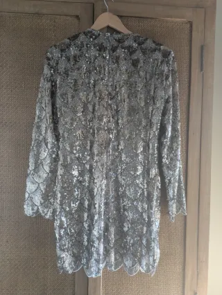 Vestido lentejuelas Zara plateado