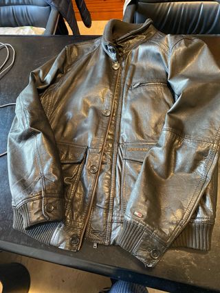Cazadora Piel Negra Tommy Hilfiger
