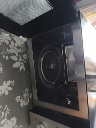 Horno eléctrico Mekrohunda