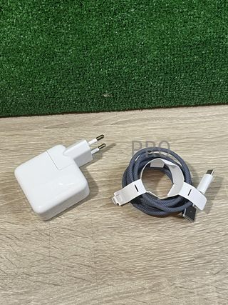 Apple MacBook Air Medianoche