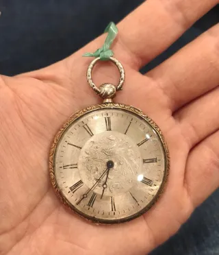 Reloj de bolsillo antiguo