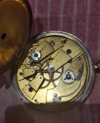 Reloj de bolsillo antiguo