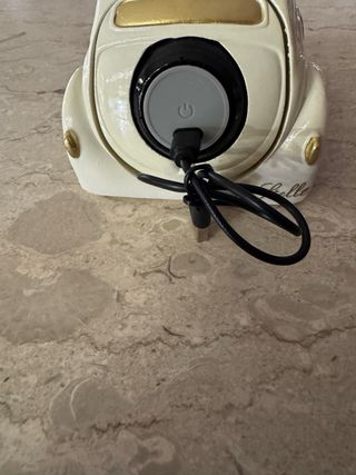 Macchina Ceramica Bianca e Oro Radio Bluetooth