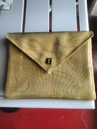 Pochette YSL Busta Oro