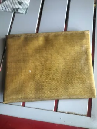 Pochette YSL Busta Oro