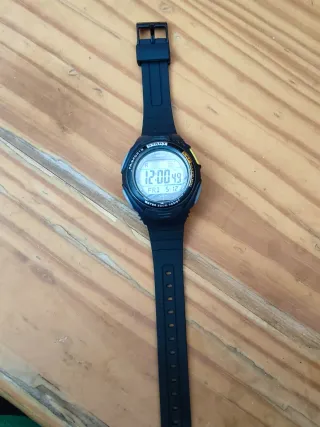 Reloj Casio STR-600S - Tough Solar - 200M