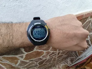 Reloj Casio STR-600S - Tough Solar - 200M