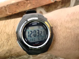 Reloj Casio STR-600S - Tough Solar - 200M