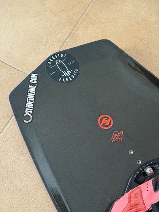 Tabla Wake Hyperlite Socialite ALGO NEGOCIABLE