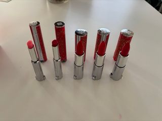 Set Labiales Givenchy Rojo y Dorado