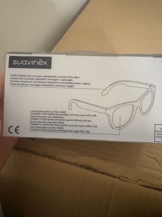 Gafas de sol Izipizi azules y blancas