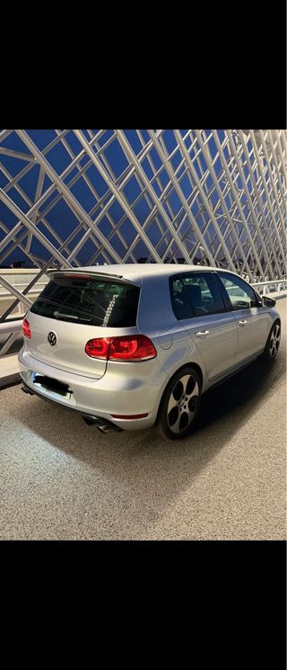 Volkswagen Golf GTI 2010