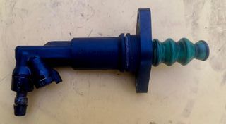 1J0721261D POMPA FRIZIONE AUDI TT 8N (98-06)/ VW G