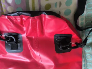 Saco estanco 15L rojo