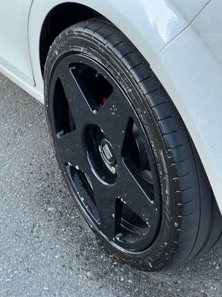 Llantas Bola B10 18’