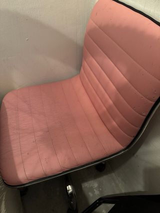 Escritorio, silla etc