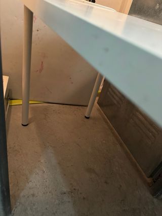 Escritorio, silla etc