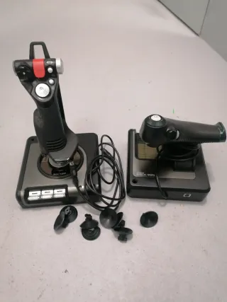 Saitek X52 Pro Simulador Vuelo