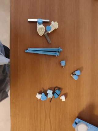 Articulador dental prótesis