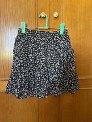 Falda corta estampada floral