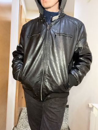 Chaqueta de polipiel forrada