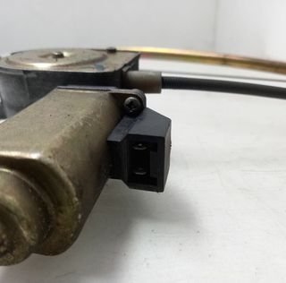 Citroen-37 elevalunas delantero derecho ax 1155118