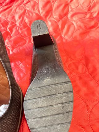 Zapato de salón gris/plata