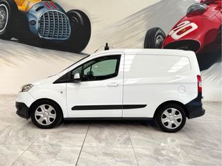 Ford Transit Courier 2016
