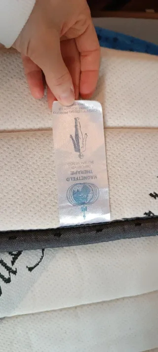 Cubre colchón magnético
