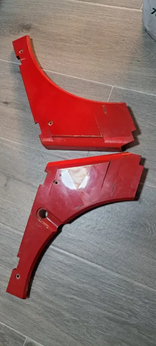 Tapas laterales Vespino Rojas